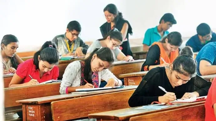 UPESSC recruitment announcement for 20,382 teaching, headmaster and principal vacancies in Uttar Pradesh secondary schools.